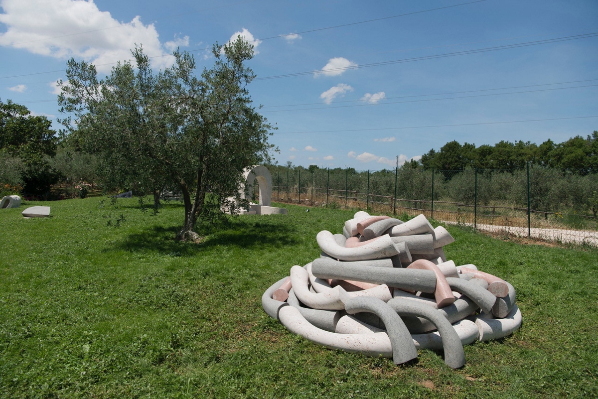 Sculture in campo